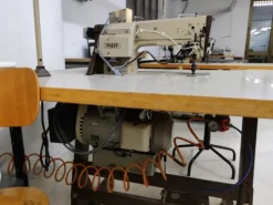 6#7030 Macchine da cucire e confezionare