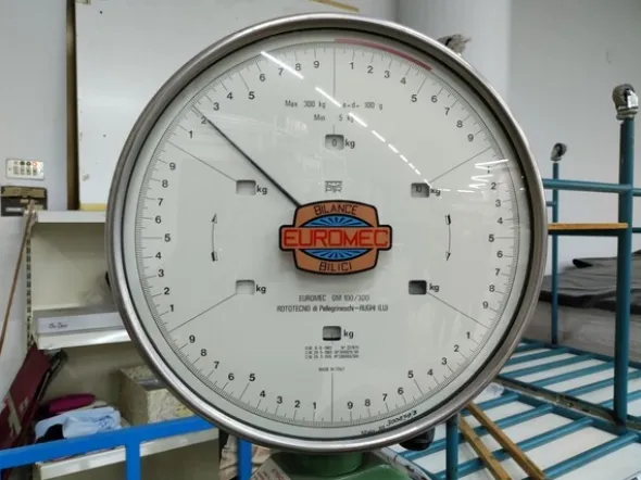 6#7030 Macchine da cucire e confezionare
