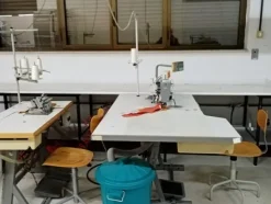 6#7030 Macchine da cucire e confezionare