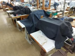 2#5941 Macchine da cucire ed attrezzature