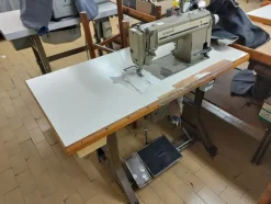 2#5941 Macchine da cucire ed attrezzature