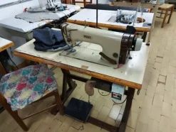 2#5941 Macchine da cucire ed attrezzature