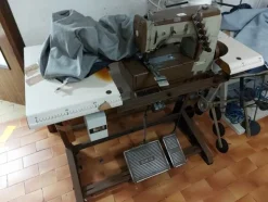 2#5941 Macchine da cucire ed attrezzature