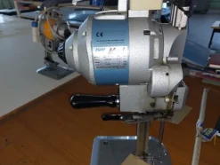 7#7155 Macchine da cucire Pfaff e Brother