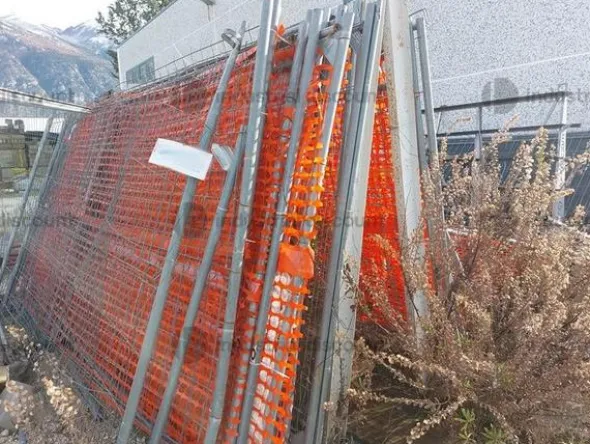 2#8924 Macchine e attrezzature di cantiere