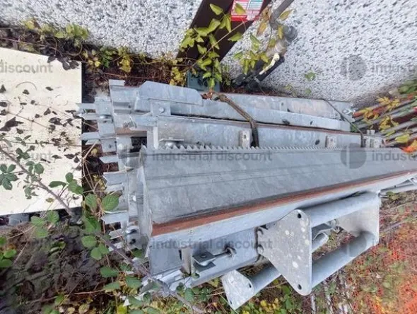 2#8924 Macchine e attrezzature di cantiere