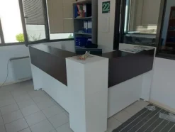 32#7925 Macchine elettroniche e arredo uffici
