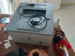 32#7925 Macchine elettroniche e arredo uffici