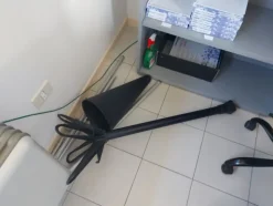 32#7925 Macchine elettroniche e arredo uffici