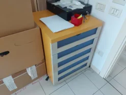 32#7925 Macchine elettroniche e arredo uffici