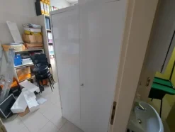 32#7925 Macchine elettroniche e arredo uffici