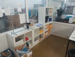 32#7925 Macchine elettroniche e arredo uffici