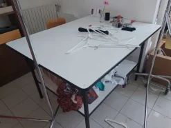 32#7925 Macchine elettroniche e arredo uffici