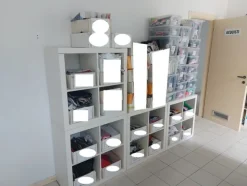 32#7925 Macchine elettroniche e arredo uffici