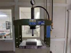 6#8686 Macchine lavorazione legno OMCN e SICMA
