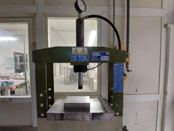 6#8686 Macchine lavorazione legno OMCN e SICMA