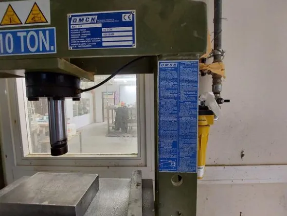 6#8686 Macchine lavorazione legno OMCN e SICMA