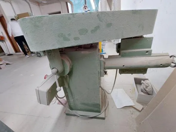 6#8686 Macchine lavorazione legno OMCN e SICMA