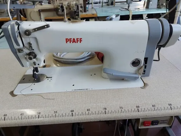 9#7419 Macchine per cucire