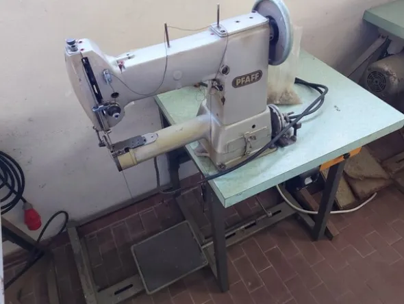 12#7419 Macchine per cucire