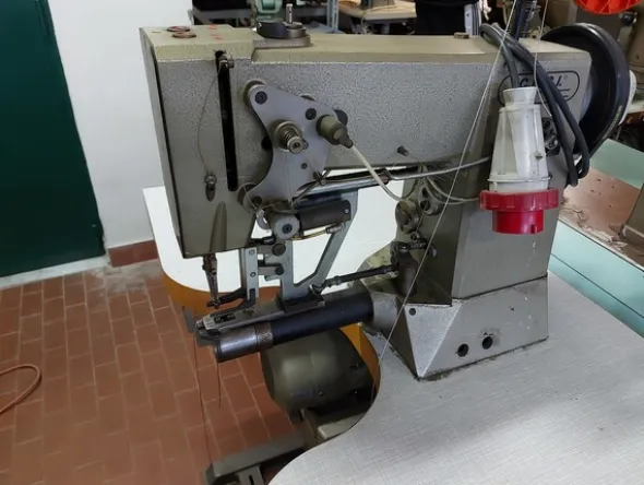 16#7419 Macchine per cucire e per calzatura