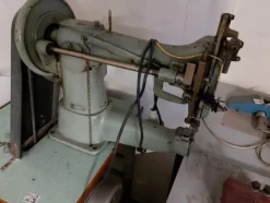 18#7419 Macchine per cucire e per pelletteria