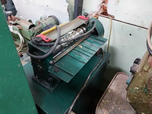 46#7419 Macchine per cucireper calzatura e pelletteria