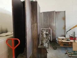 23#5191 Macchine per la lavorazione degli infissi in legno da rottamare.