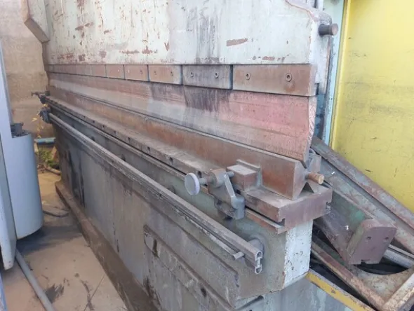 4#8400 Macchine per la lavorazione del ferro