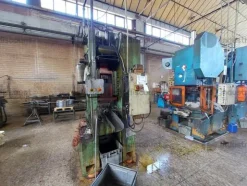 3#10213 Macchine Presse