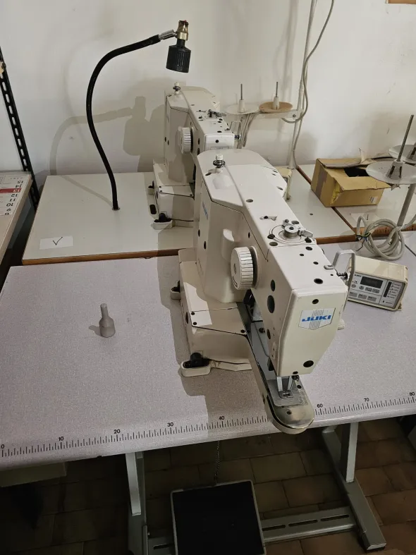 Macchine Travettatrici Juki LK-1900 e LK-1904