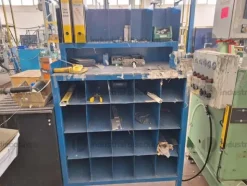 1#9939 Macchine utensili e attrezzatura per officina
