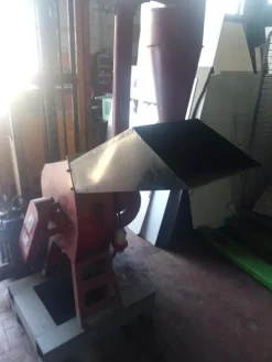 Macinatore legno, raffinatore, mulino a martelli