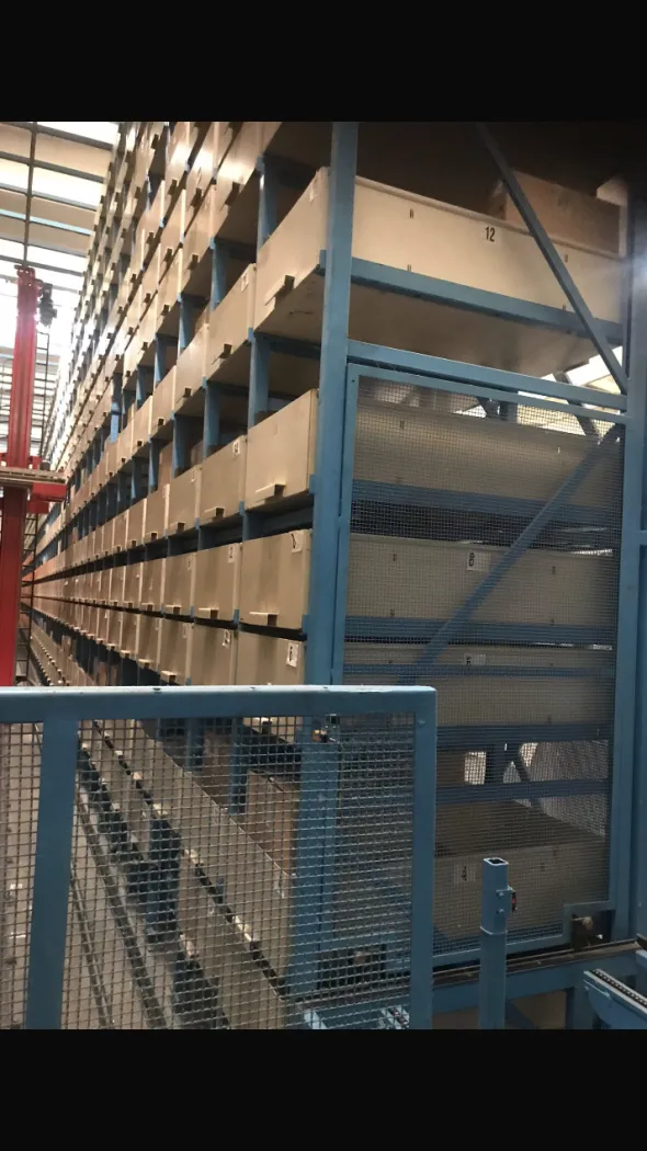 MAGAZZINO AUTOMATICO