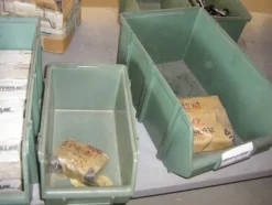 13#4997 Magazzino componenti e ricambi macchine utensili