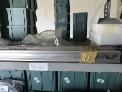 13#4997 Magazzino componenti e ricambi macchine utensili