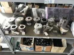 13#4997 Magazzino componenti e ricambi macchine utensili