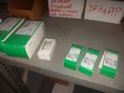 2#7887 Magazzino di materiale elettrico