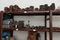 1#5619 Magazzino di materie prime e semilavorati