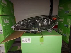 1#6295 Magazzino di ricambi auto