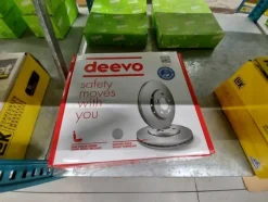 2#5256 Magazzino di ricambi e accessori per autorimessa