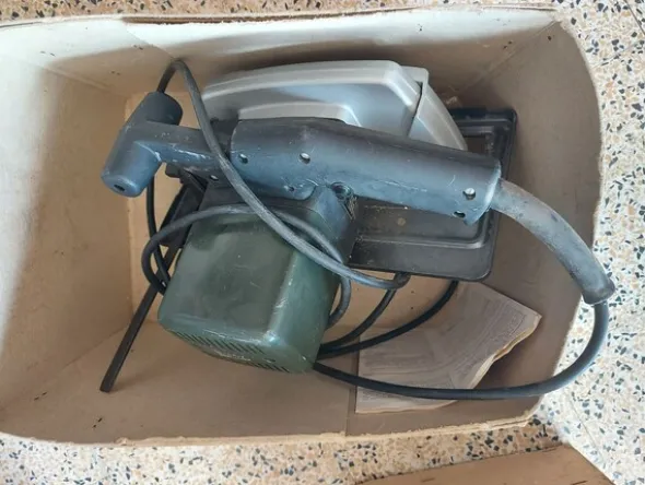 3#8080 Magazzino e materiale per impianti elettrici