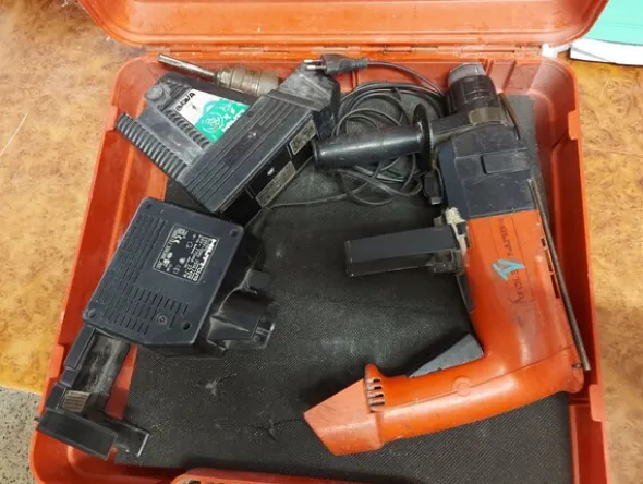 3#8080 Magazzino e materiale per impianti elettrici