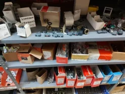 3#8080 Magazzino e materiale per impianti elettrici