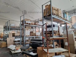 3#8766 Magazzino materiale per falegnameria