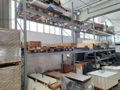 3#8766 Magazzino materiale per falegnameria