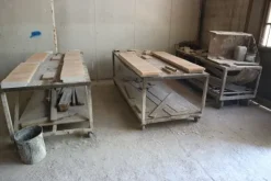 90#70720 Magazzino materie prime e macchinari per caminetti