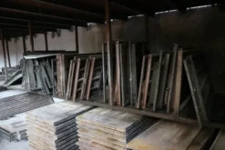 90#70720 Magazzino materie prime e macchinari per caminetti