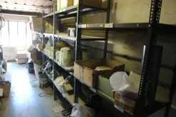 90#70720 Magazzino materie prime e macchinari per caminetti
