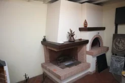 90#70720 Magazzino materie prime e macchinari per caminetti
